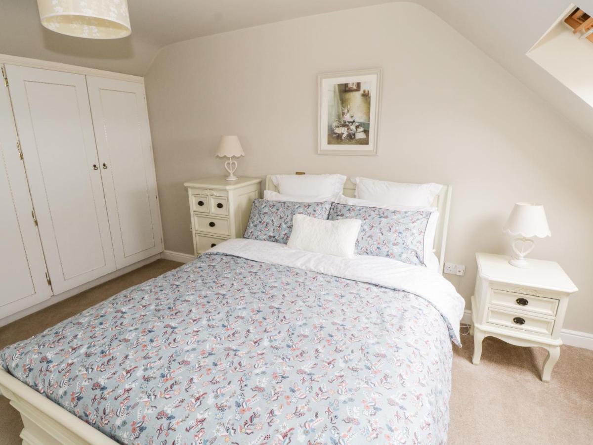 Curragh Hill Villa Уестпорт Екстериор снимка